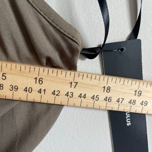 NWT Lulu's Learning to Fly Halter Jumpsuit Size Small - Picture 16 of 16